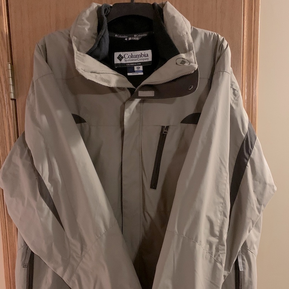 Columbia Men’s XXL Khaki Jacket
